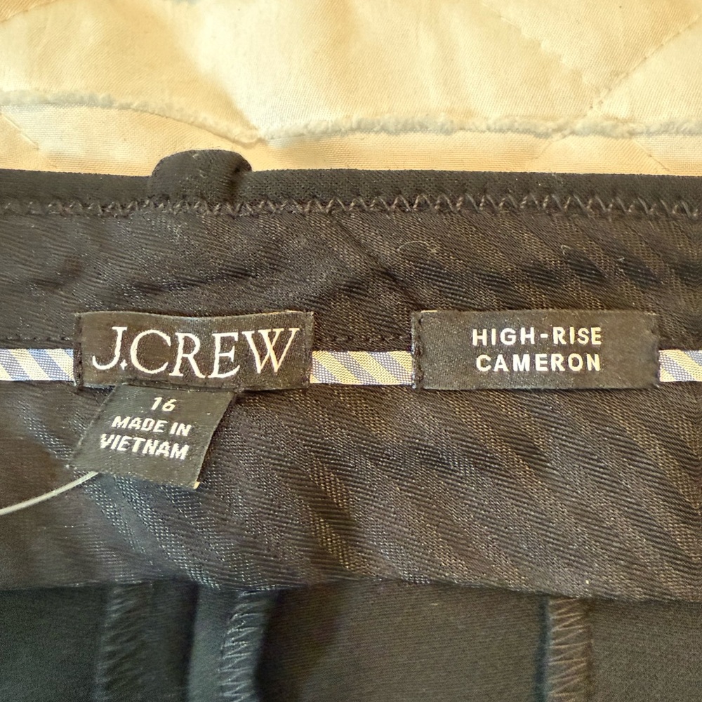 Elegant Black Women's Pants - Picture 10 of 13